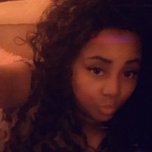 Meet your Posher, Shari